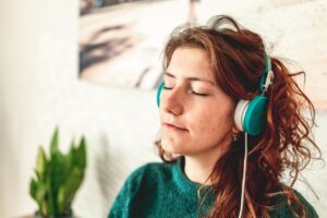 The Surprising Benefits of Sound Therapy for Cancer Patients