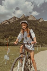 Hidden Threats in the Air: How Microplastics May Be Fueling Cancer